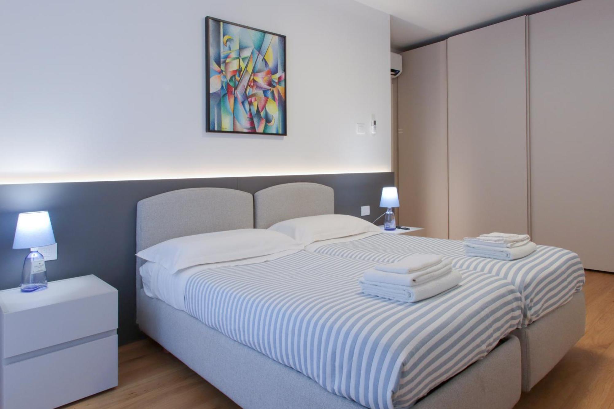 Appartement Casa Ardo Wifi & Free Parking In Lecco Center Extérieur photo